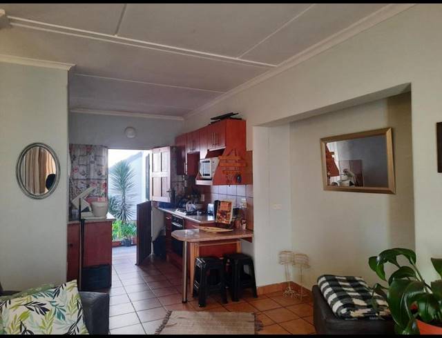 2 BEDROOM APARTMENT FOR SALE IN VAALPARK